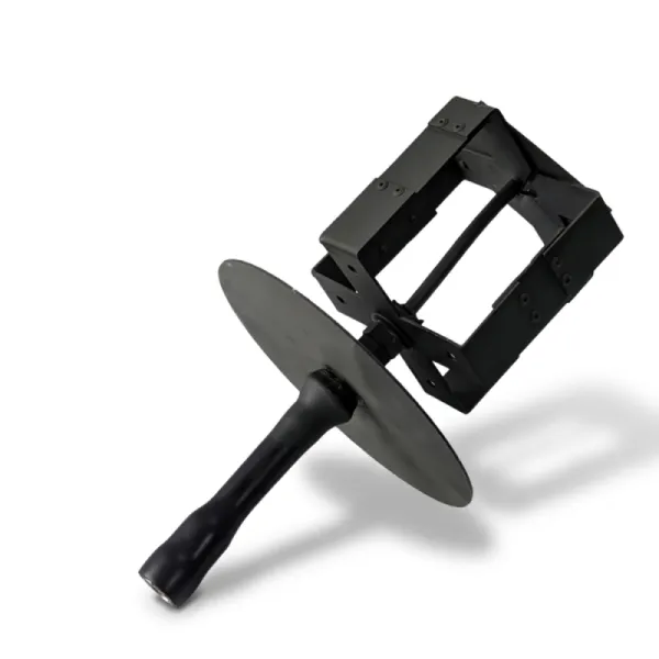 Quadrifilar Moxon antenna 690–1050 MHz